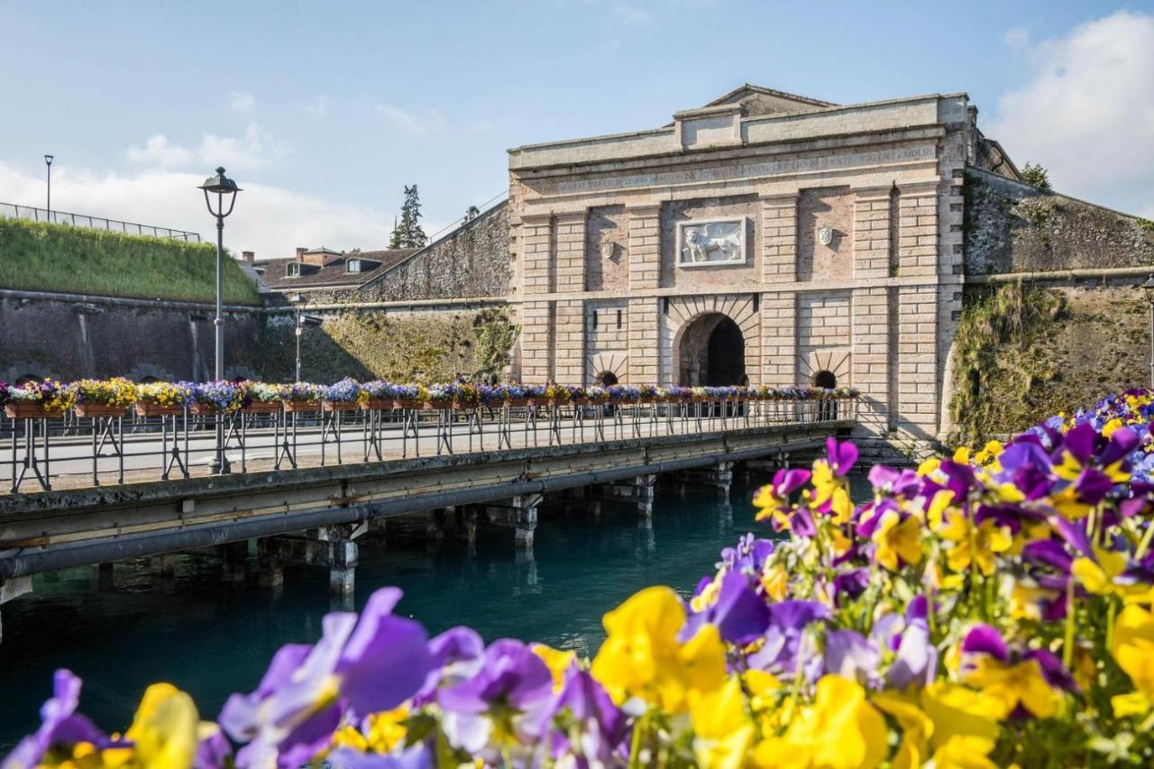 Il Bianconiglio Peschiera del Garda Exterior foto